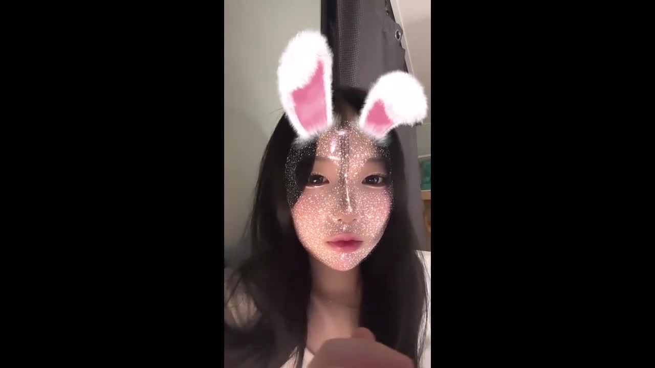 존예녀 인스타 라이브 교복입고 자위까지 1,2탄 합본 썸네일